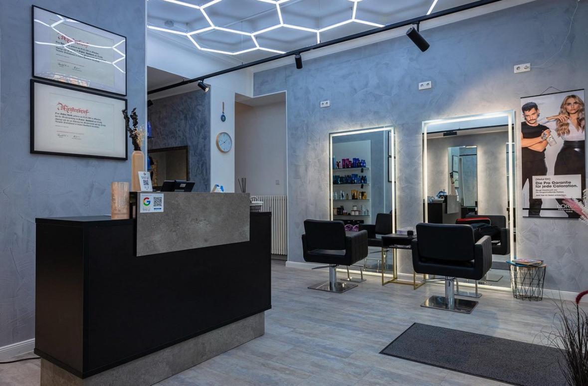 Innenraum des Headmasters & Beauty Salons in München